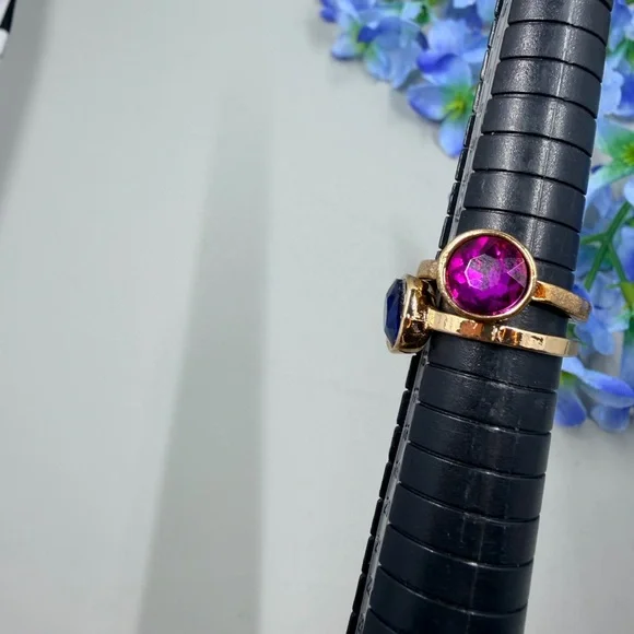 Gold Stackable Set of 2 Station Ring with Fuchsia and Blue Crystals - Picture 4 of 7